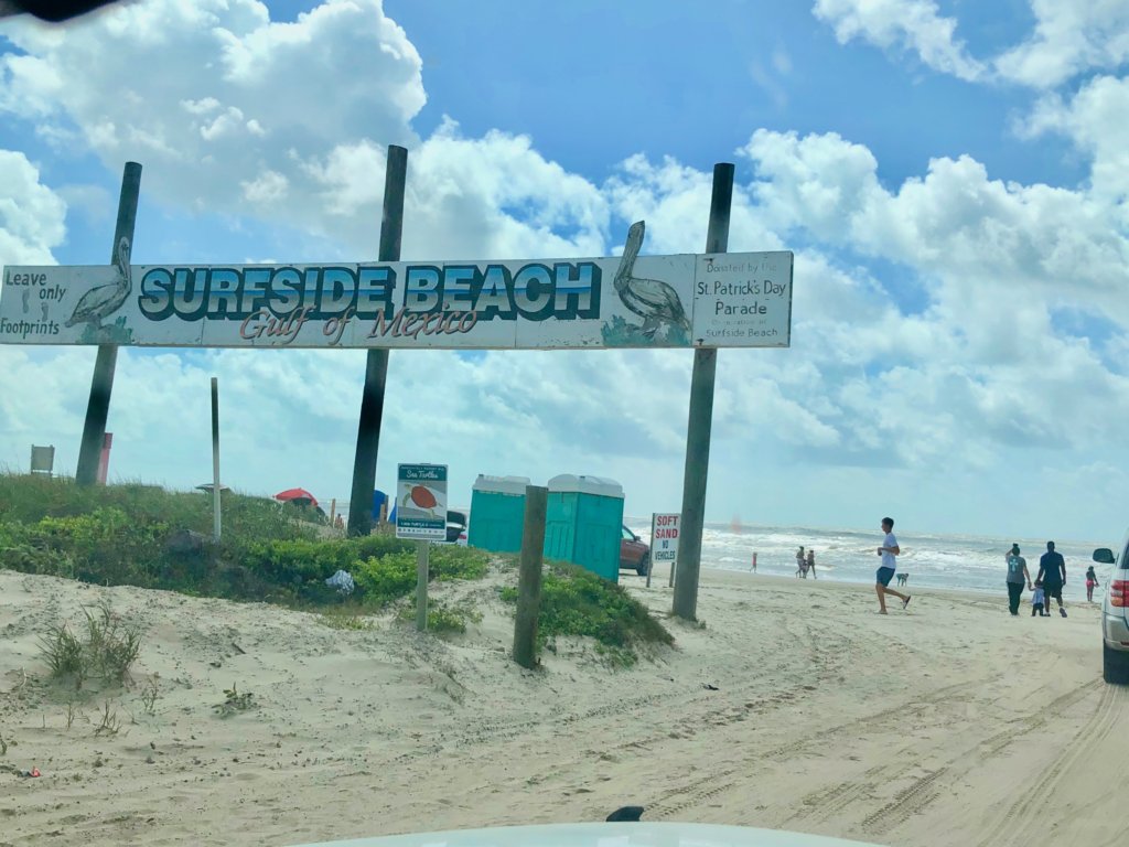 Surfside Beach Welcome sign